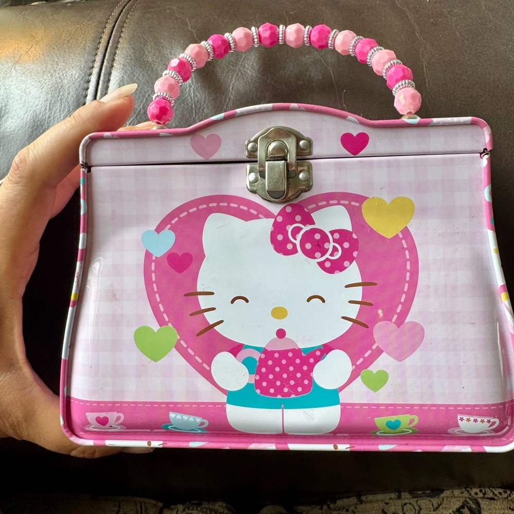 Hello Kitty Pink and White Bag with Playful Design